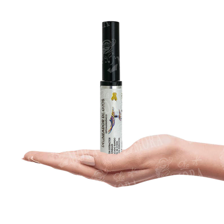 DELINEADOR DE OJOS CON EXTRACTOS NATURALES 9 GR DANZON