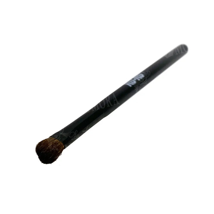 BROCHA MI-MI ANGLED EYESHADOW BRUSH Perfumería la Mora