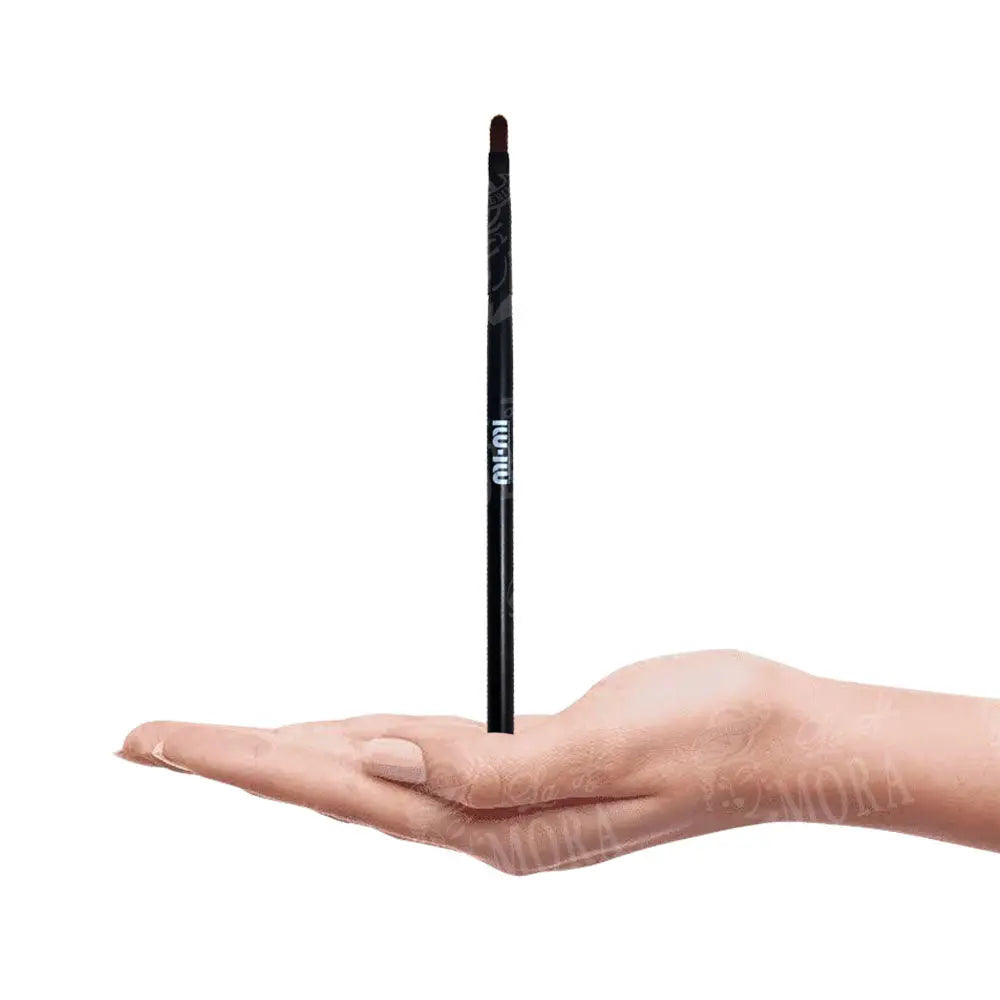 BROCHA MI-MI PARA LABIOS LIP BRUSH Perfumería la Mora